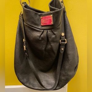 Marc Jacobs classic black leather Hillier bag